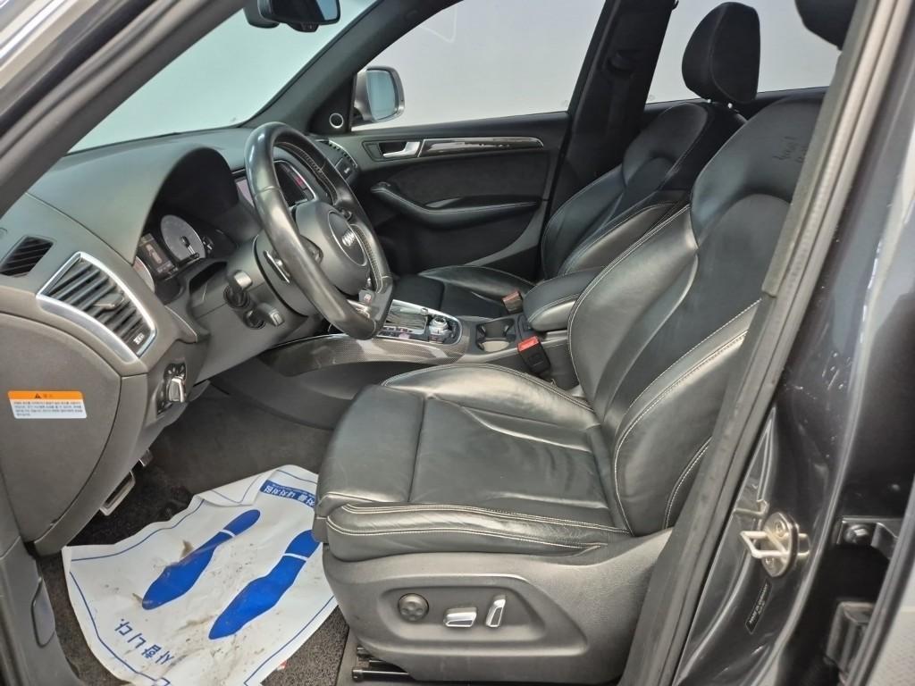 Audi SQ5 - Vista 10