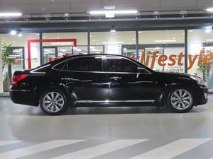 HYUNDAI Equus - Vista 6