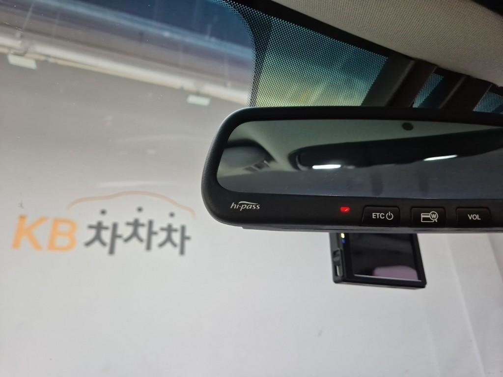 KIA Sorento - Vista 7