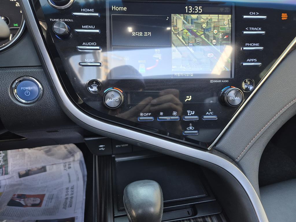 Toyota Camry - Vista 11