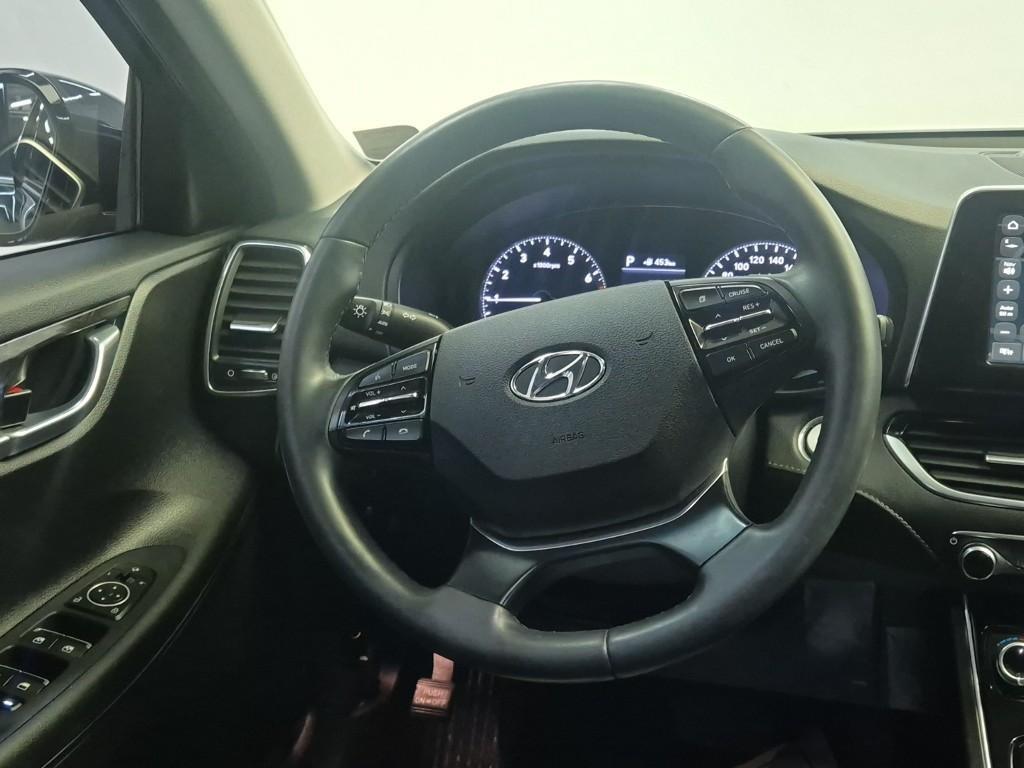 HYUNDAI Grandeur - Vista 9