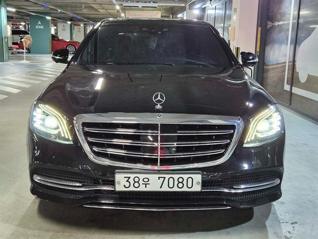 Mercedes Benz S Class - Vista 2