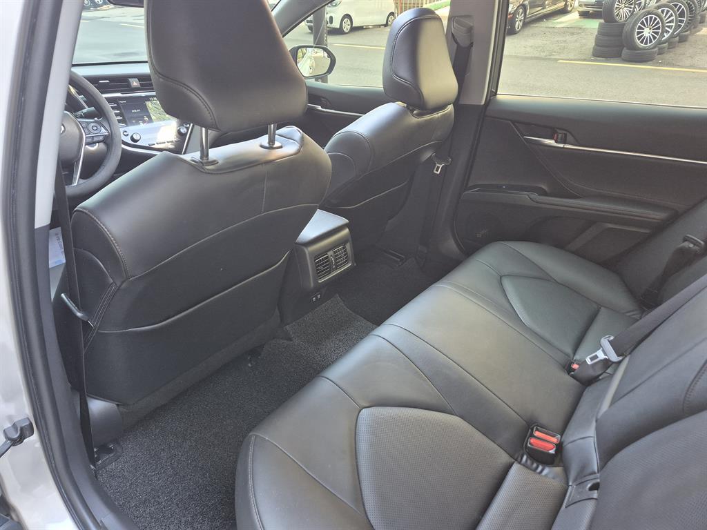 Toyota Camry 2018 the color of pearl - Importación desde Corea - HF Imports Iquique - Foto 16