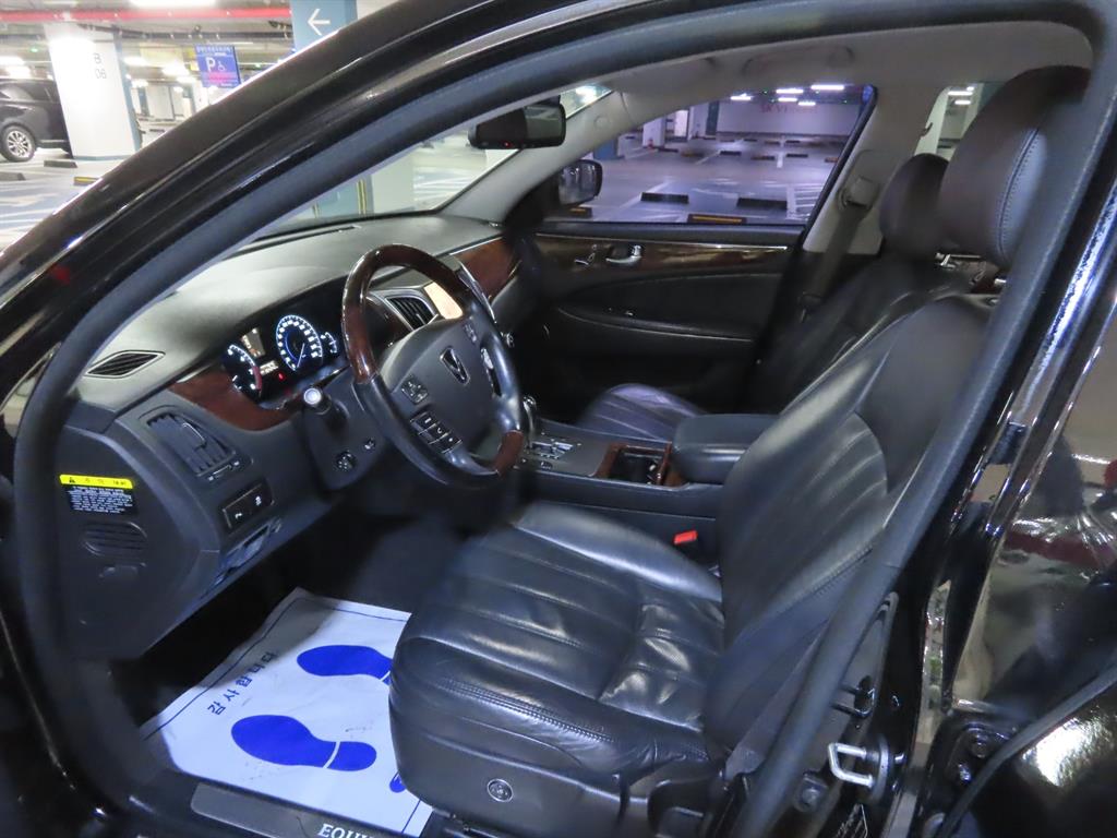 HYUNDAI Equus 2012 Negro - Importación desde Corea - HF Imports Iquique - Foto 8