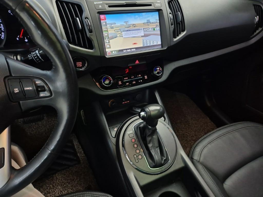 KIA Sportage - Vista 10