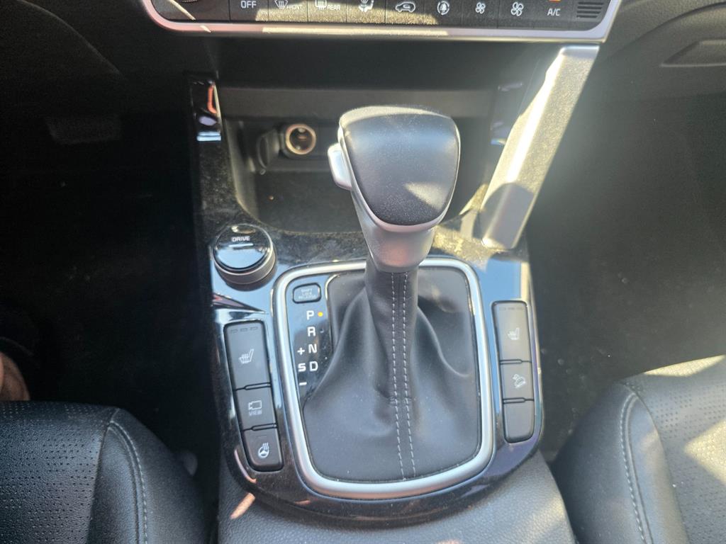 KIA Seltos - Vista 10