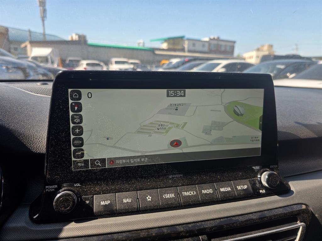 KIA Seltos - Vista 6