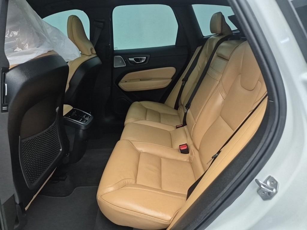 Volvo XC60 - Vista 12