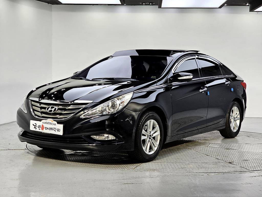 HYUNDAI Sonata 2010 Negro - Importación desde Corea - HF Imports Iquique - Foto 1