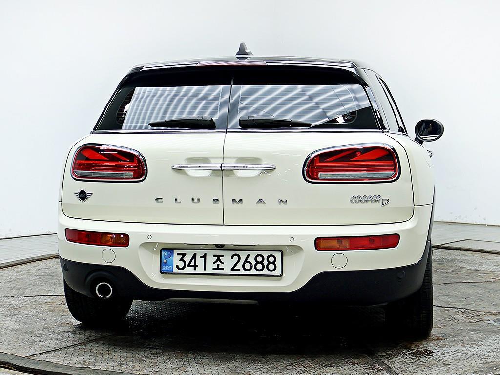 Mini Clubman - Vista 5