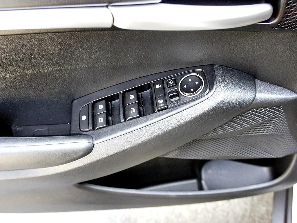 KIA Seltos 2021 Blanco - Importación desde Corea - HF Imports Iquique - Foto 13