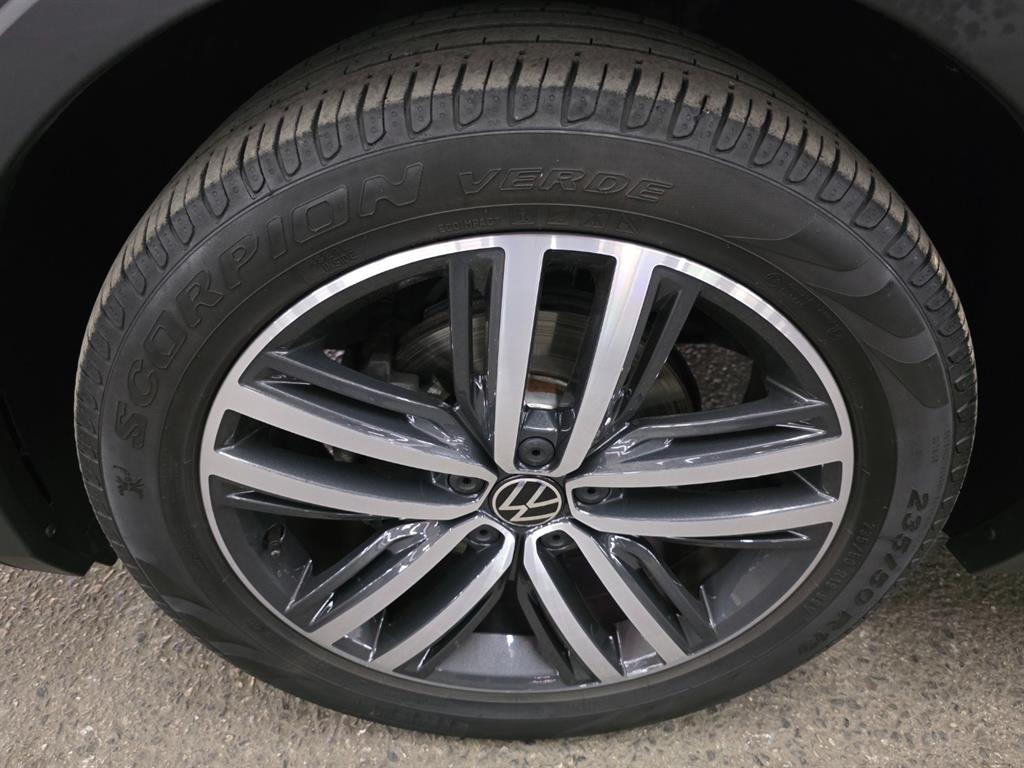 Volkswagen Tiguan 2022 Gris - Importación desde Corea - HF Imports Iquique - Foto 18