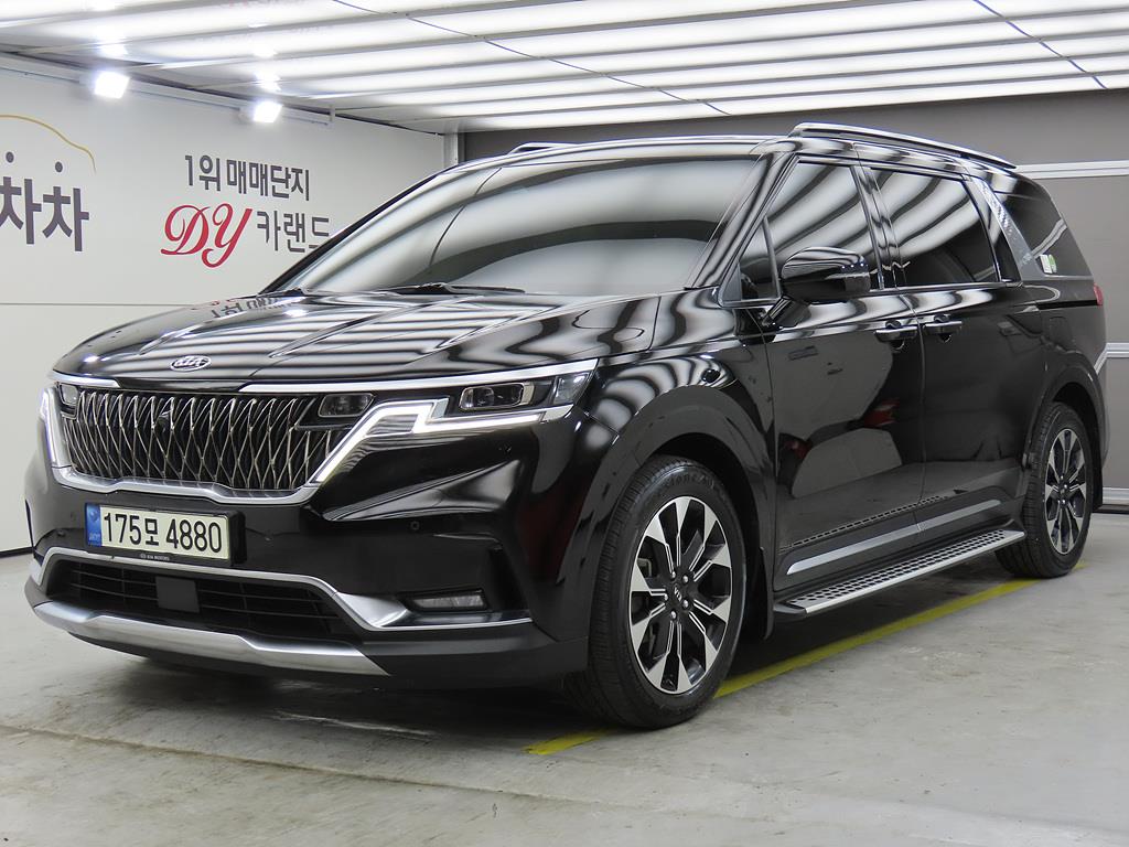 KIA Carnival 2021 Negro - Importación desde Corea - HF Imports Iquique - Foto 1