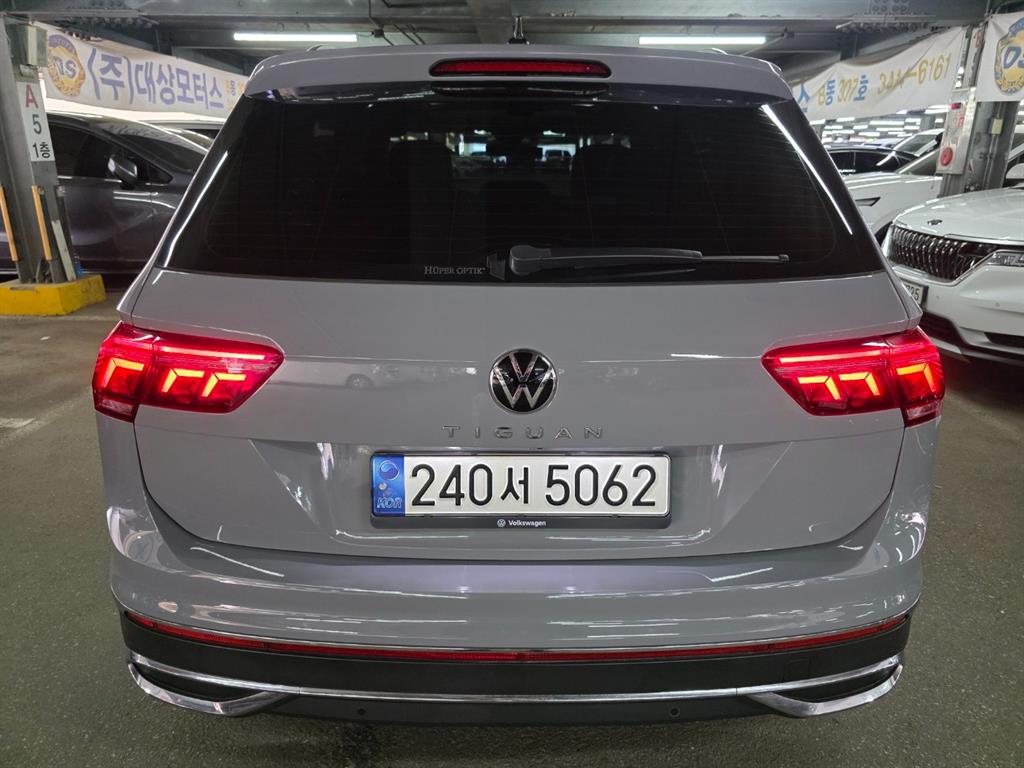 Volkswagen Tiguan - Vista 4