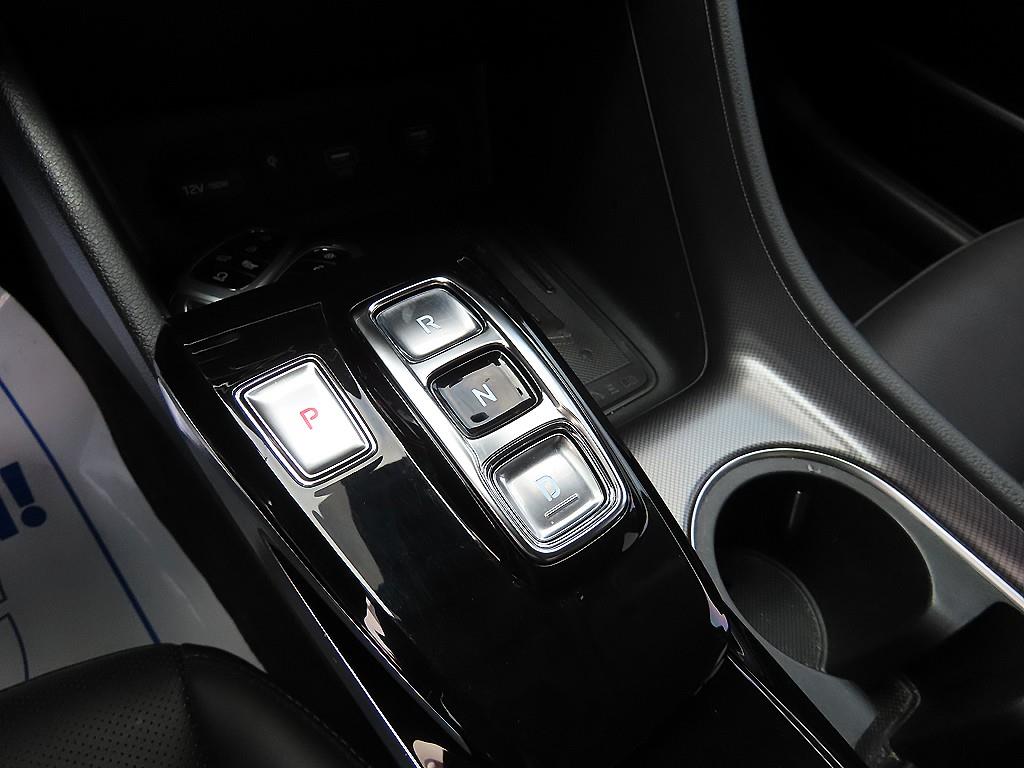 HYUNDAI Sonata - Vista 10