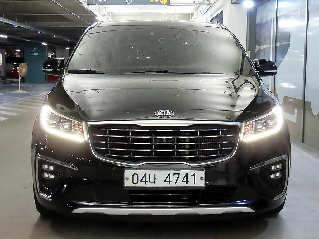 KIA Carnival - Vista 2
