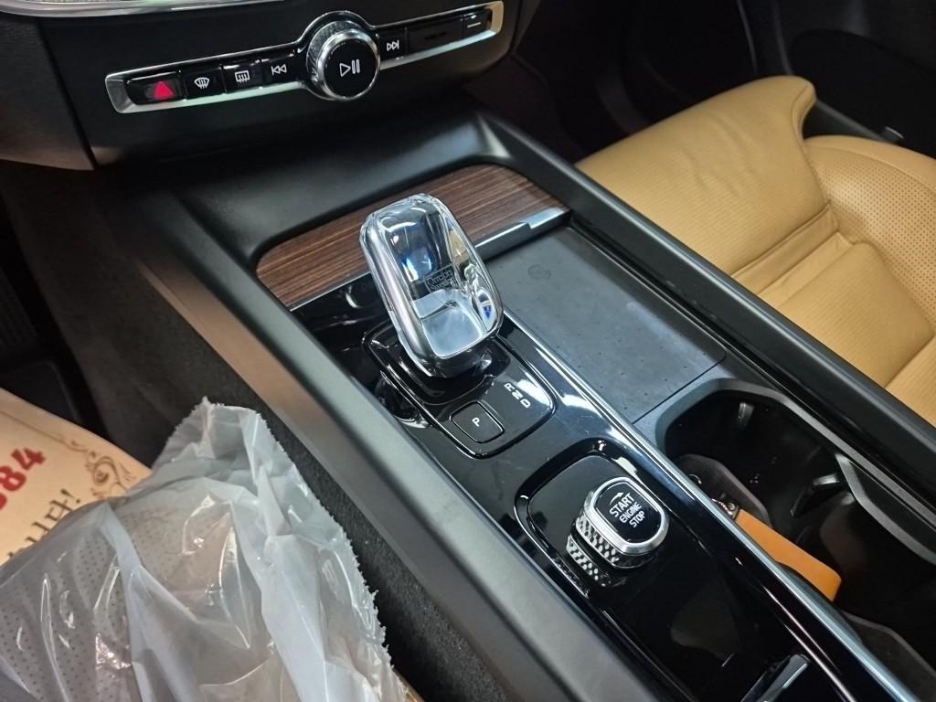 Volvo XC60 - Vista 8