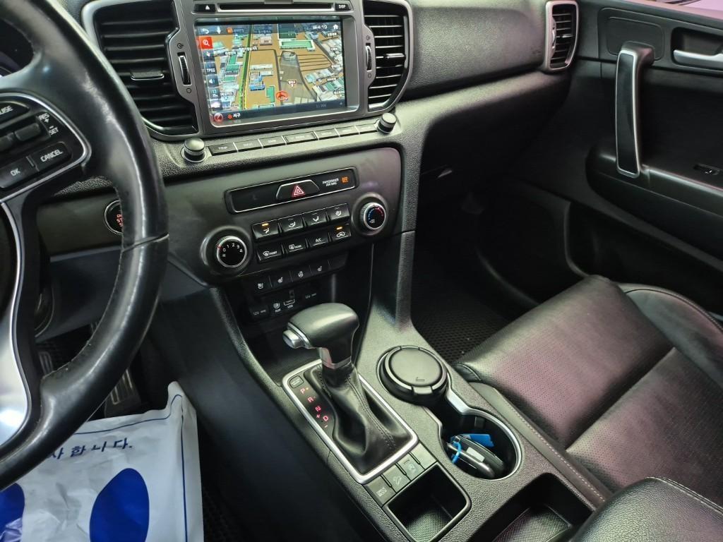 KIA Sportage - Vista 10