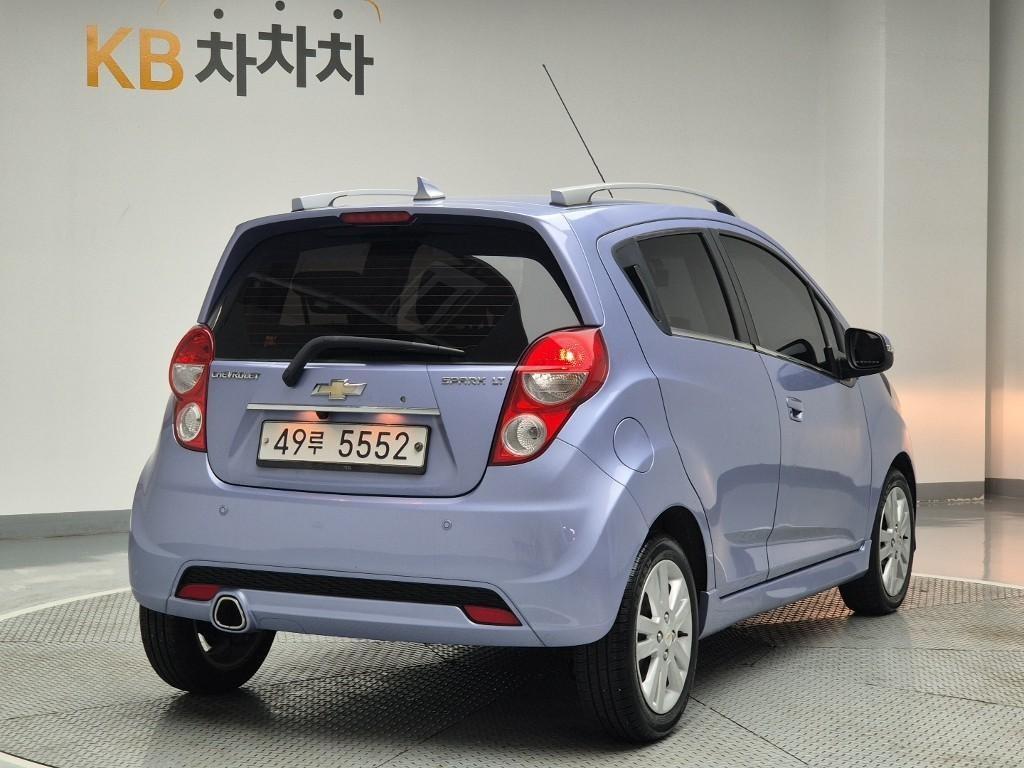 Chevrolet Spark - Vista 4