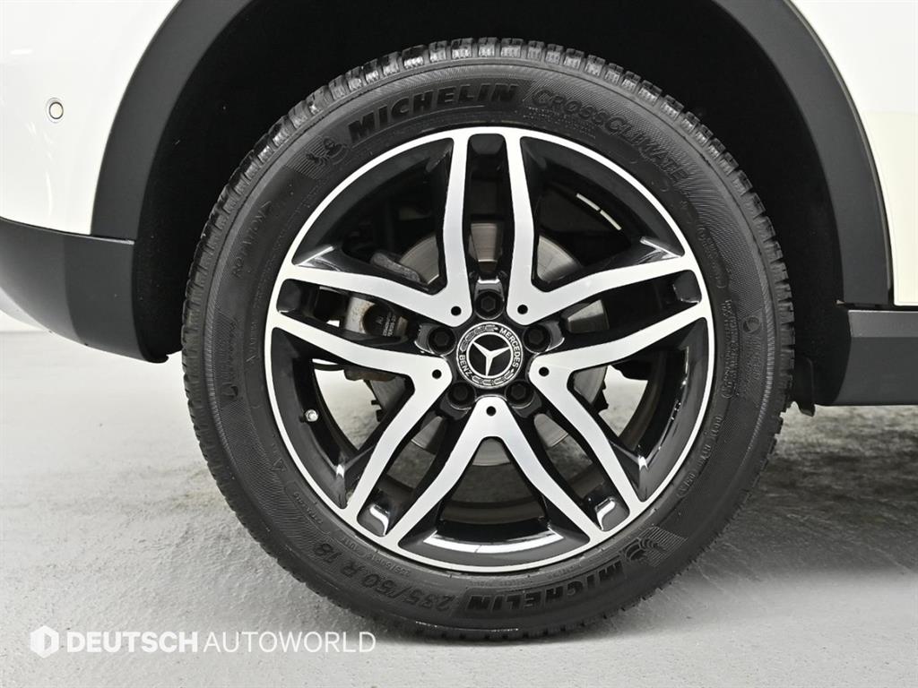 Mercedes Benz GLA Class - Vista 7
