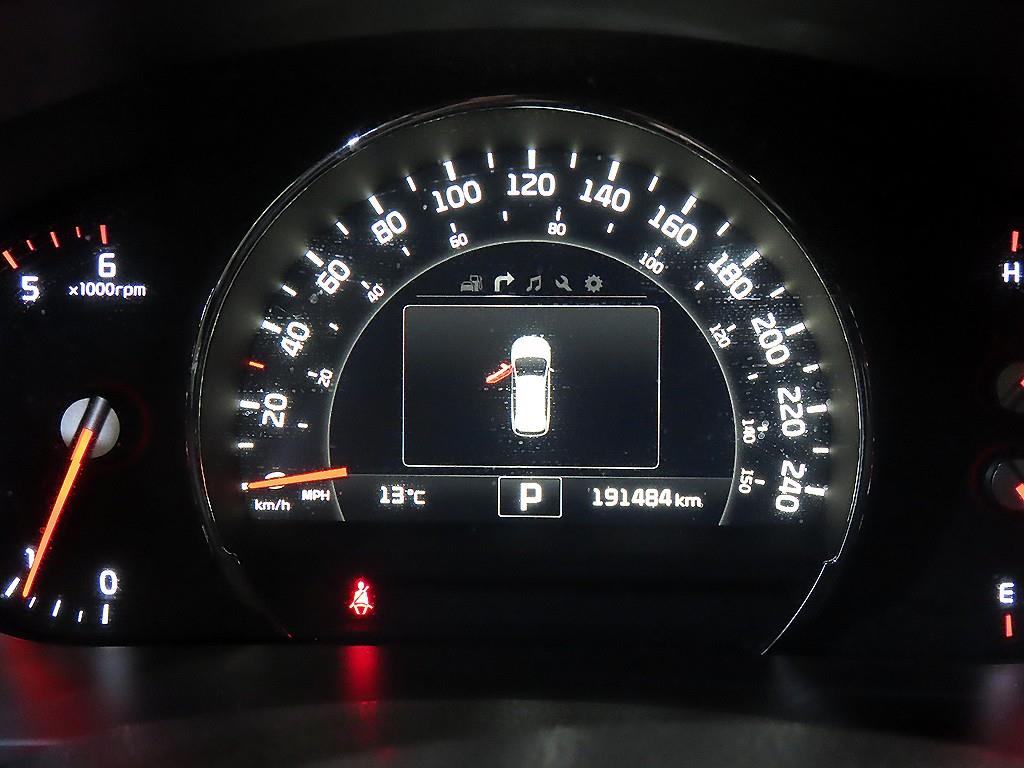 KIA Sorento - Vista 9