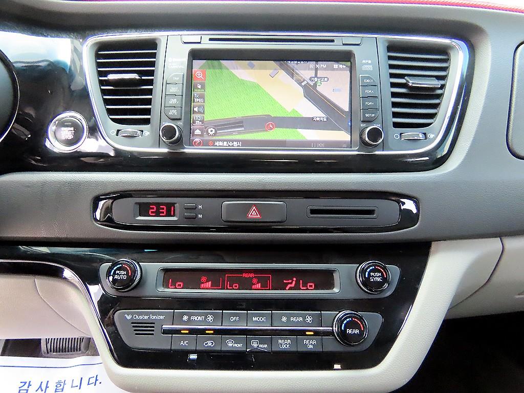 KIA Carnival 2016 Blanco - Importación desde Corea - HF Imports Iquique - Foto 14