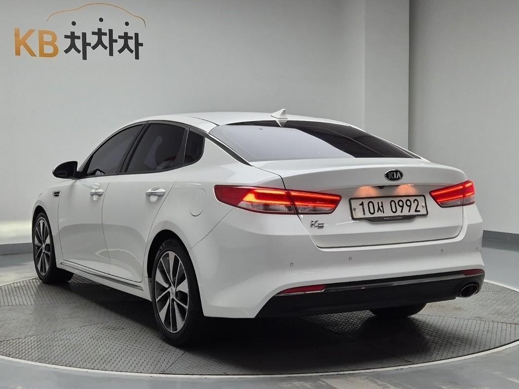 KIA K5 - Vista 2