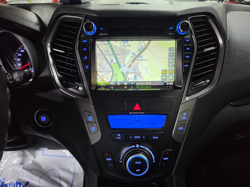 HYUNDAI Santa Fe 2013 Negro - Importación desde Corea - HF Imports Iquique - Foto 13