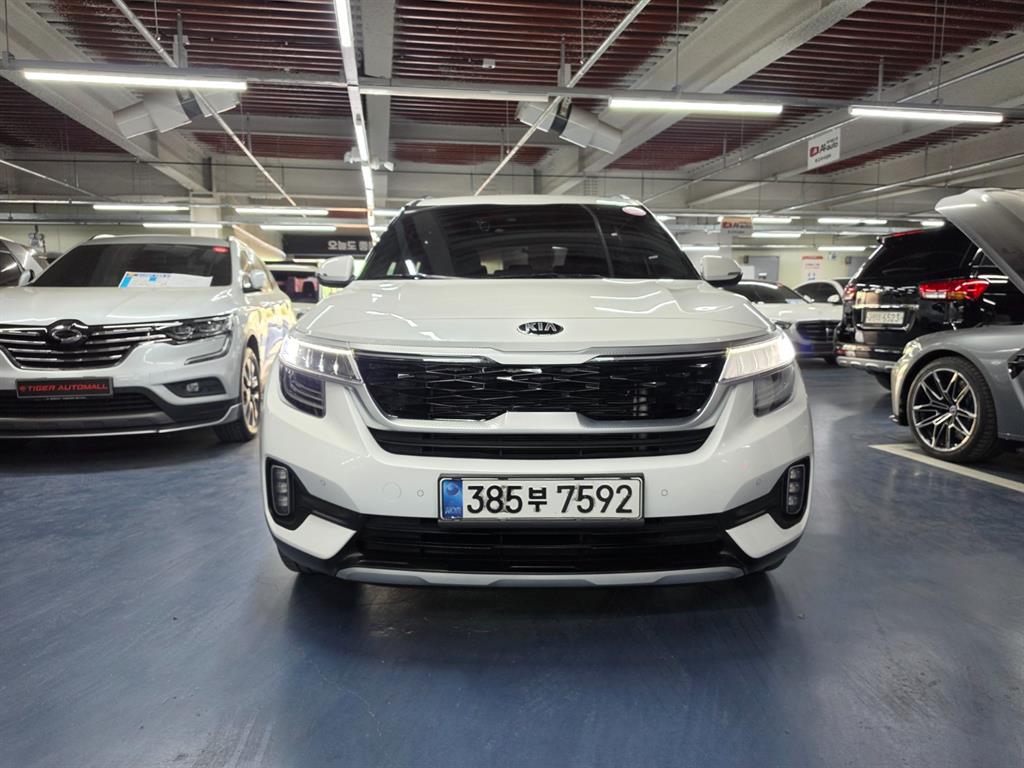 KIA Seltos - Vista 3