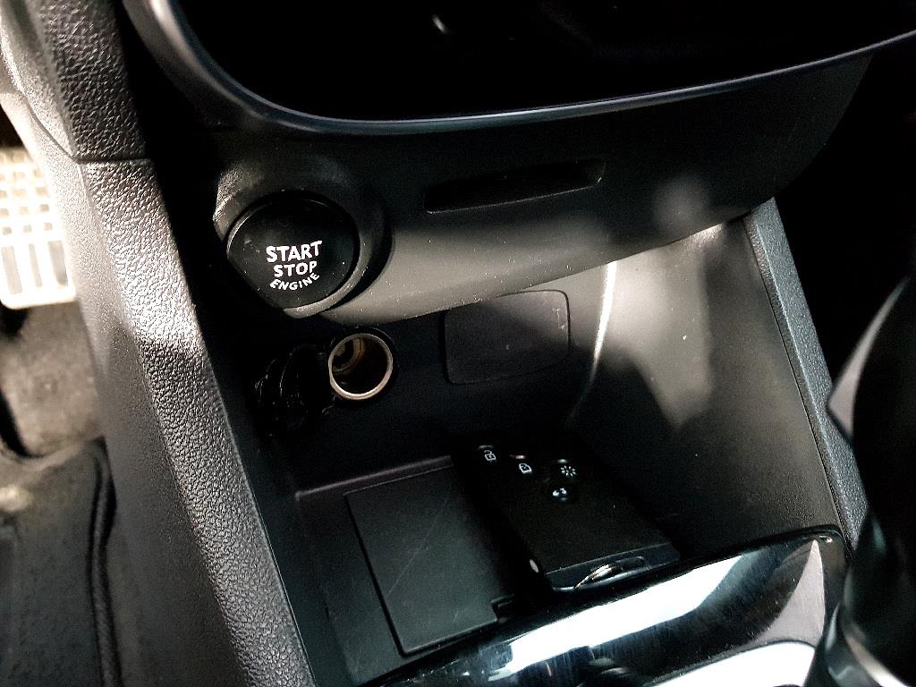 SAMSUNG Clio 2018 Blanco - Importación desde Corea - HF Imports Iquique - Foto 14