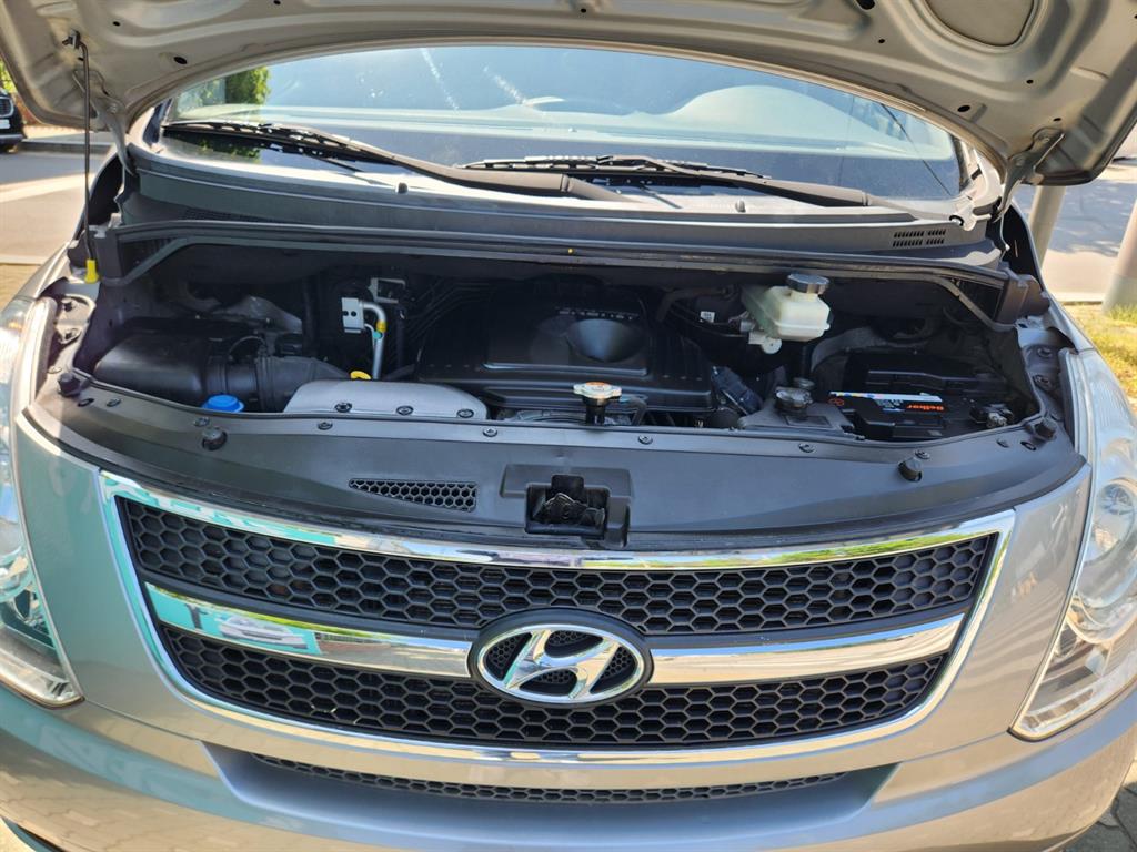 HYUNDAI Starex 2014 Plateado - Importación desde Corea - HF Imports Iquique - Foto 17