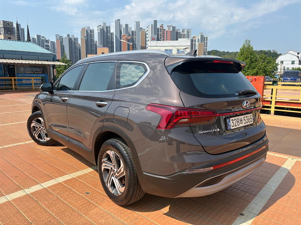 HYUNDAI Santa Fe - Vista 2