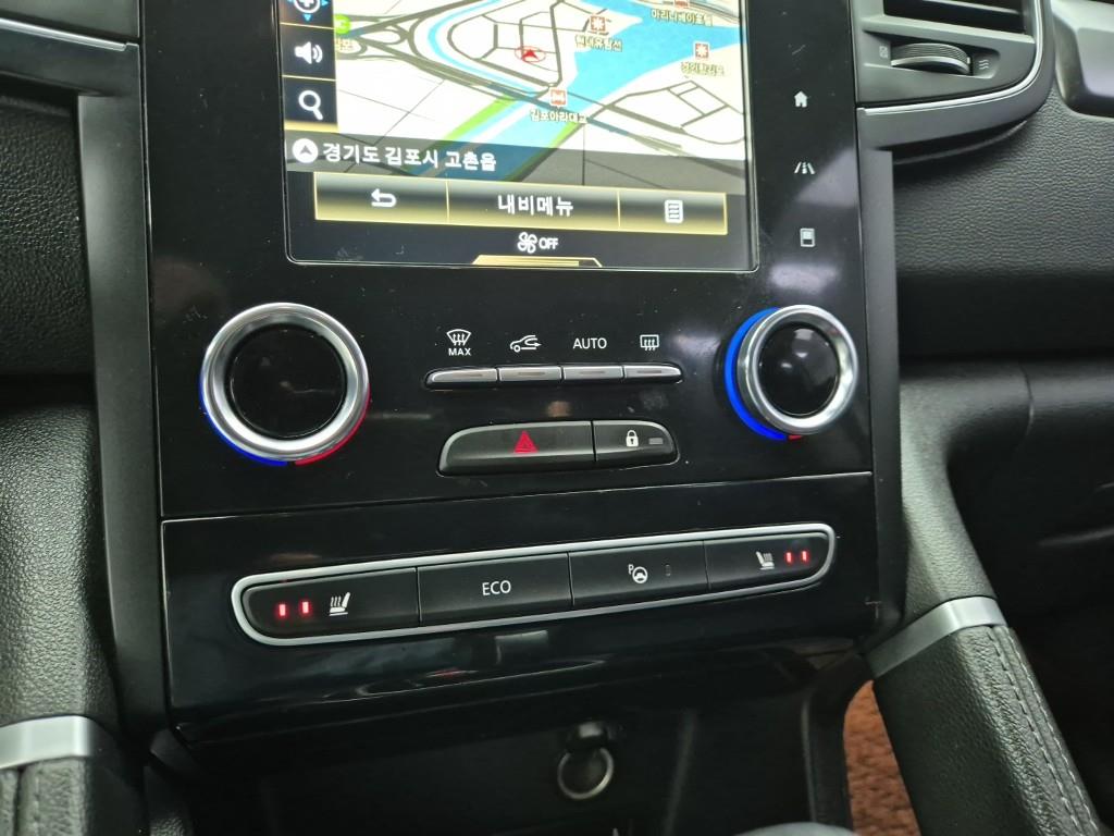 SAMSUNG QM6 - Vista 10