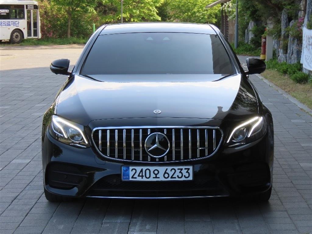 Mercedes Benz E class 2020 - Importación desde Corea - HF Imports Iquique - Foto 1