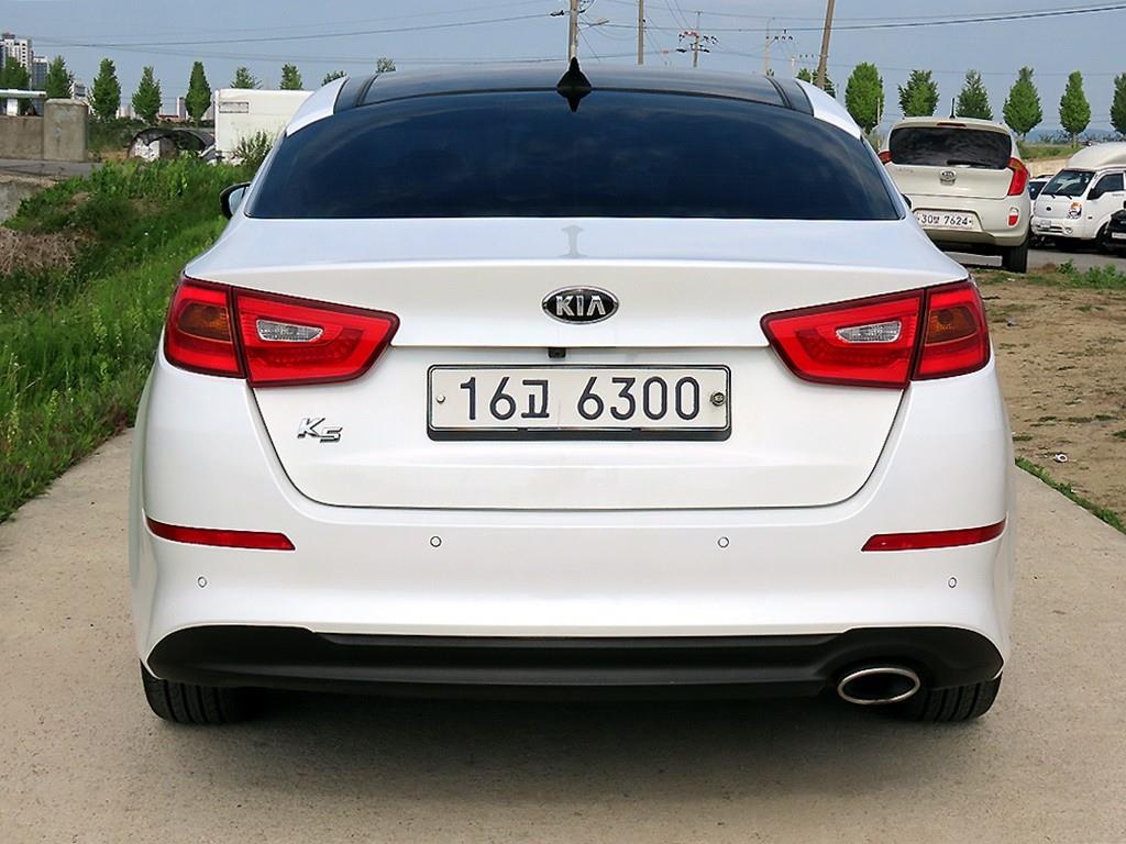 KIA K5 - Vista 4