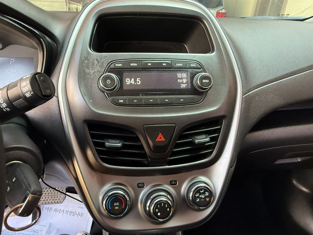 Chevrolet Spark 2017 Blanco - Importación desde Corea - HF Imports Iquique - Foto 13
