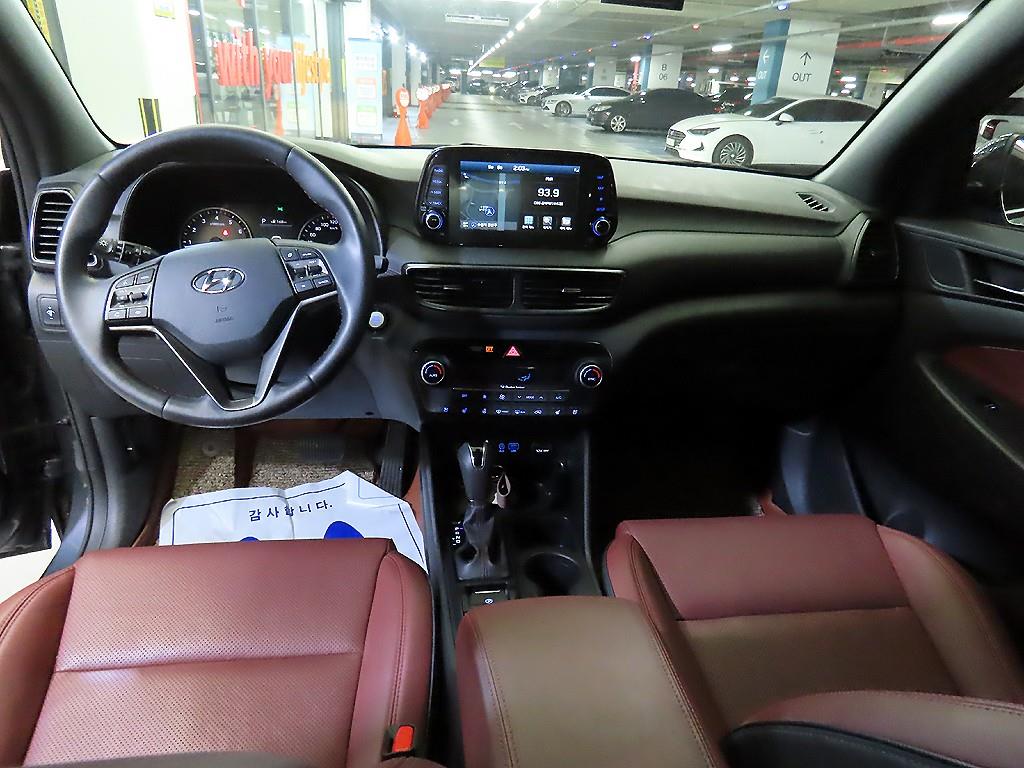 HYUNDAI Tucson - Vista 10