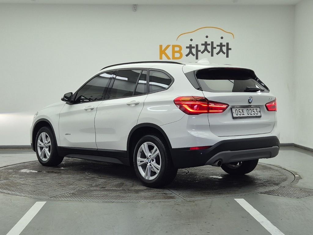 BMW X1 - Vista 3