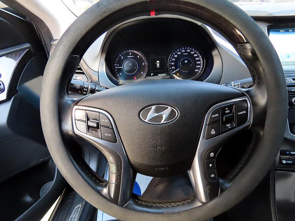 HYUNDAI Grandeur - Vista 8