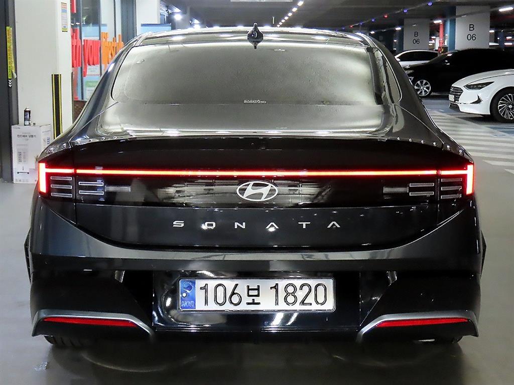 HYUNDAI Sonata - Vista 5