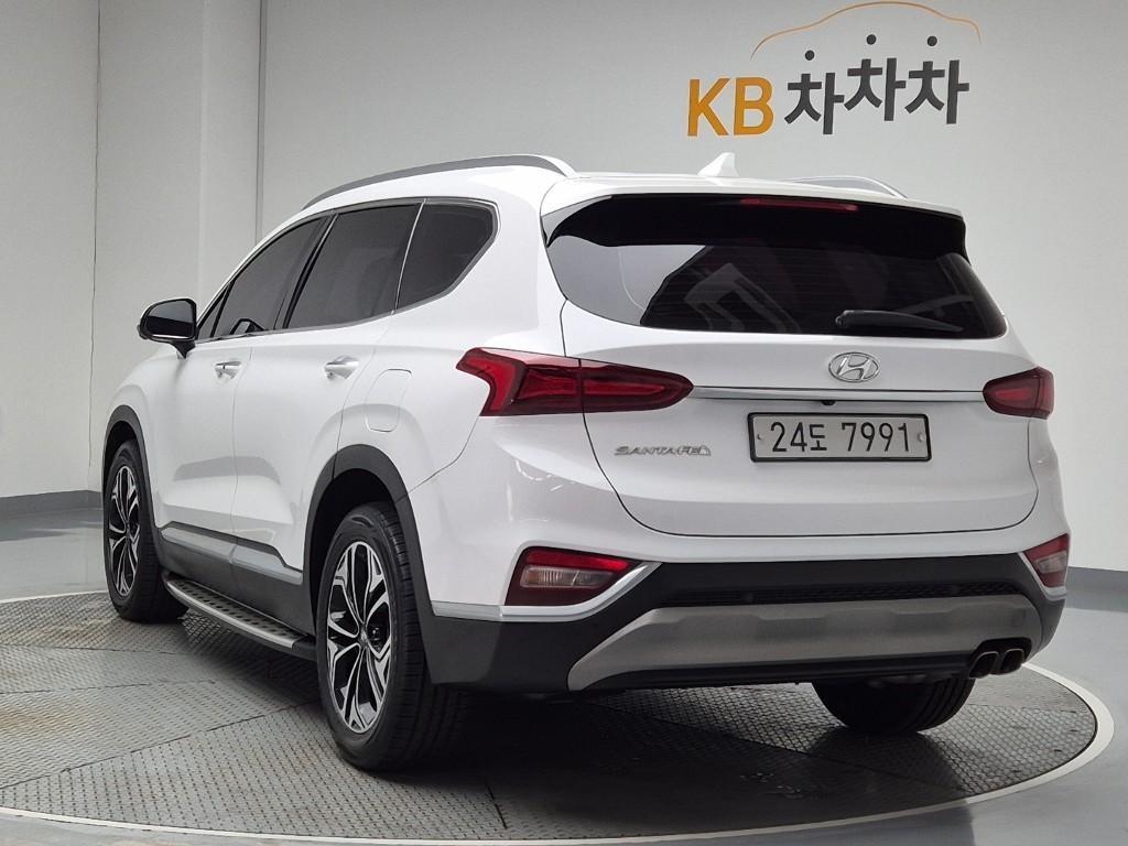 HYUNDAI Santa Fe - Vista 2