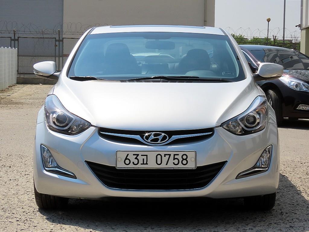 HYUNDAI Avante 2015 Plateado - Importación desde Corea - HF Imports Iquique - Foto 1