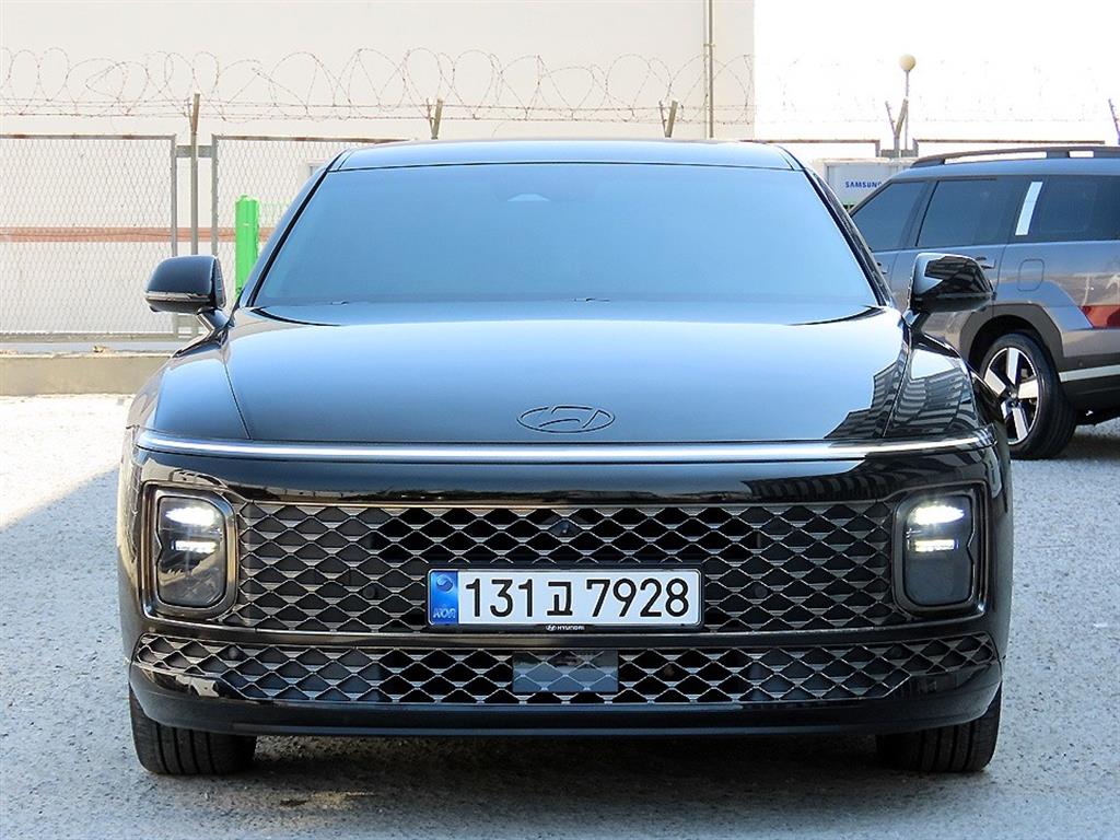 HYUNDAI Grandeur - Vista 2