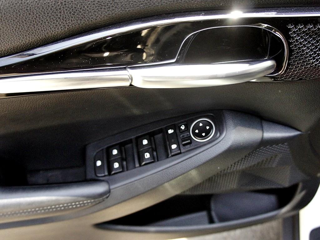 KIA Seltos 2023 Blanco - Importación desde Corea - HF Imports Iquique - Foto 13