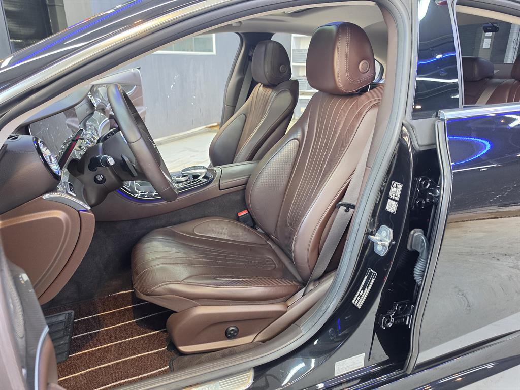 Mercedes Benz CLS Class 2019 Negro - Importación desde Corea - HF Imports Iquique - Foto 18