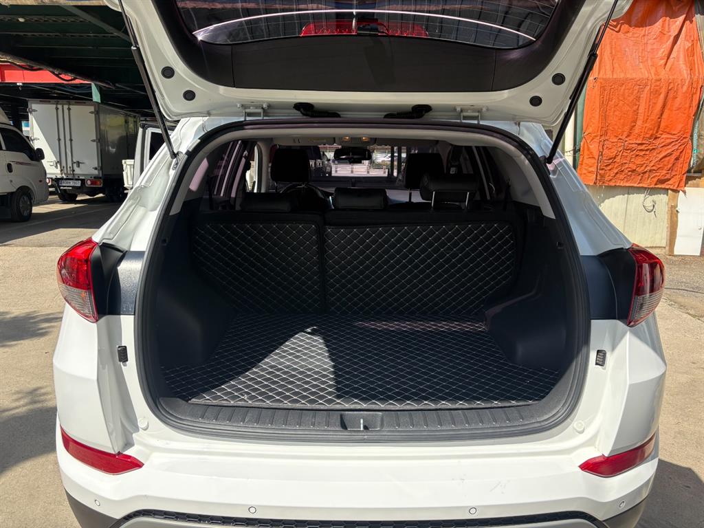 HYUNDAI Tucson 2018 Blanco - Importación desde Corea - HF Imports Iquique - Foto 19
