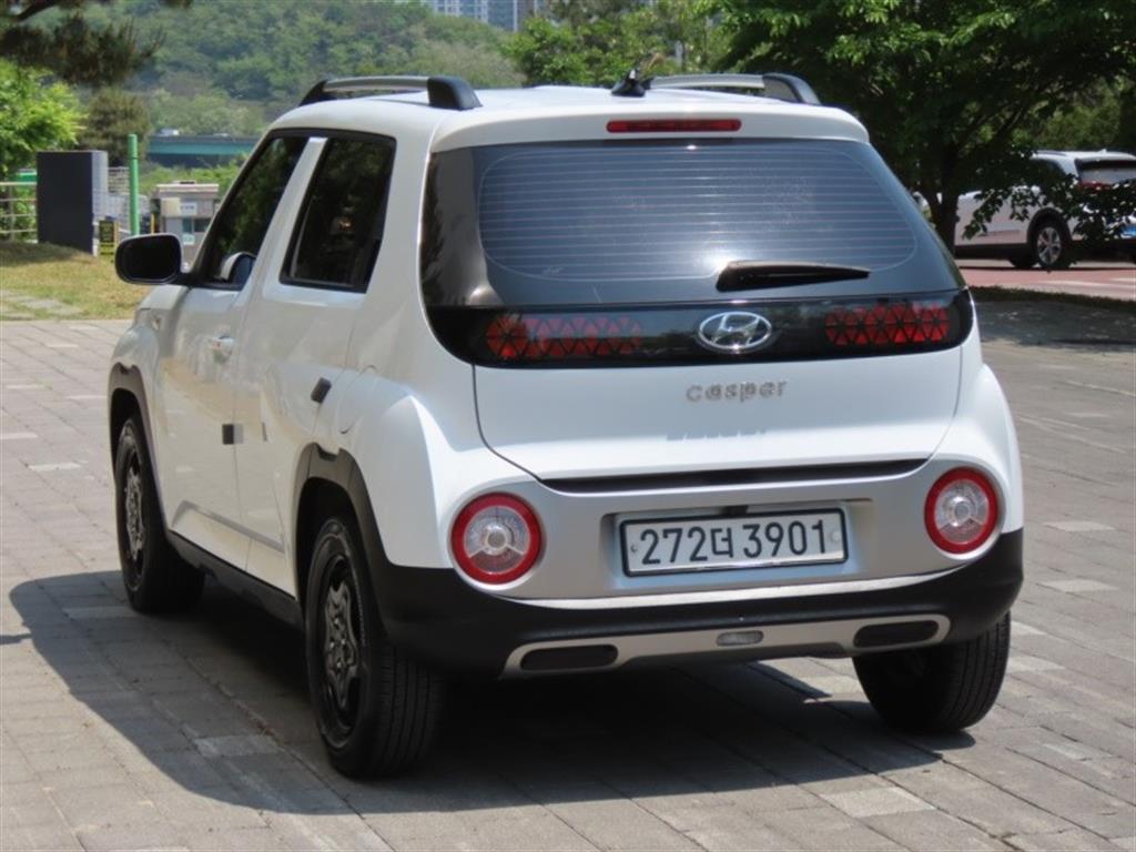 HYUNDAI Casper - Vista 7