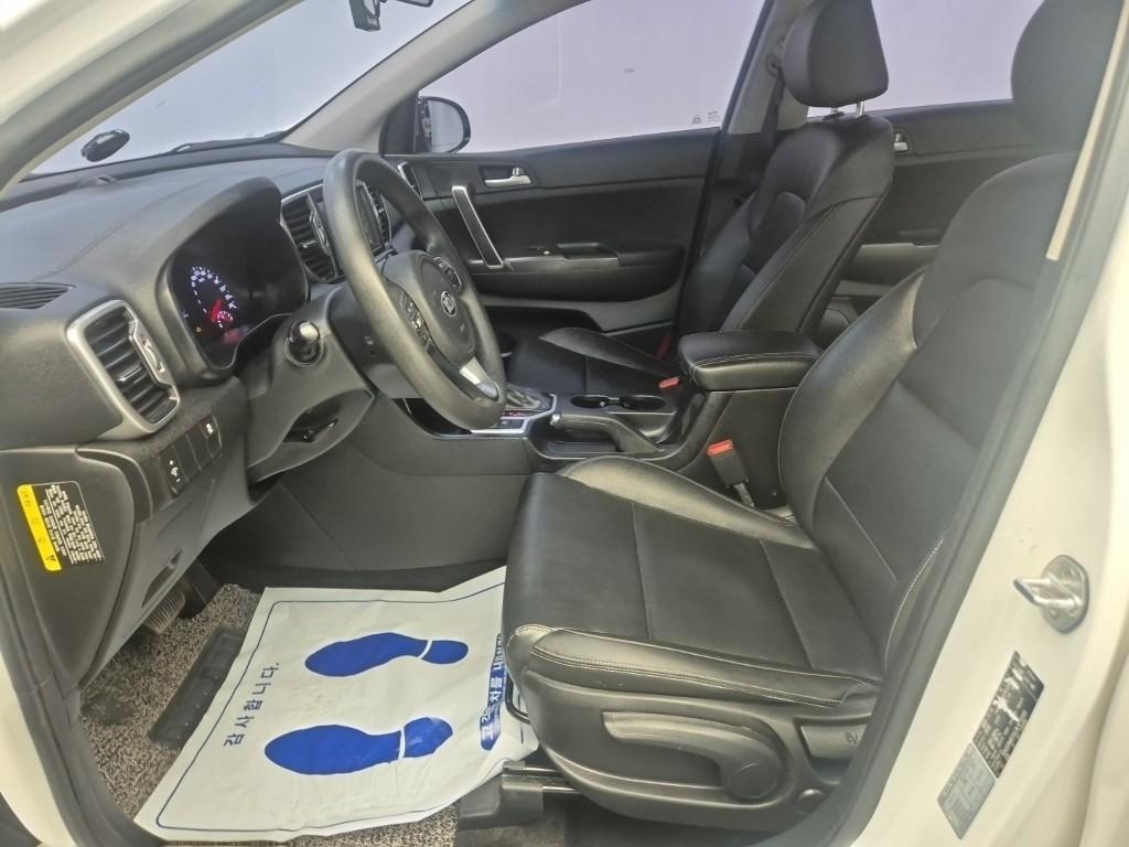 KIA Sportage - Vista 11