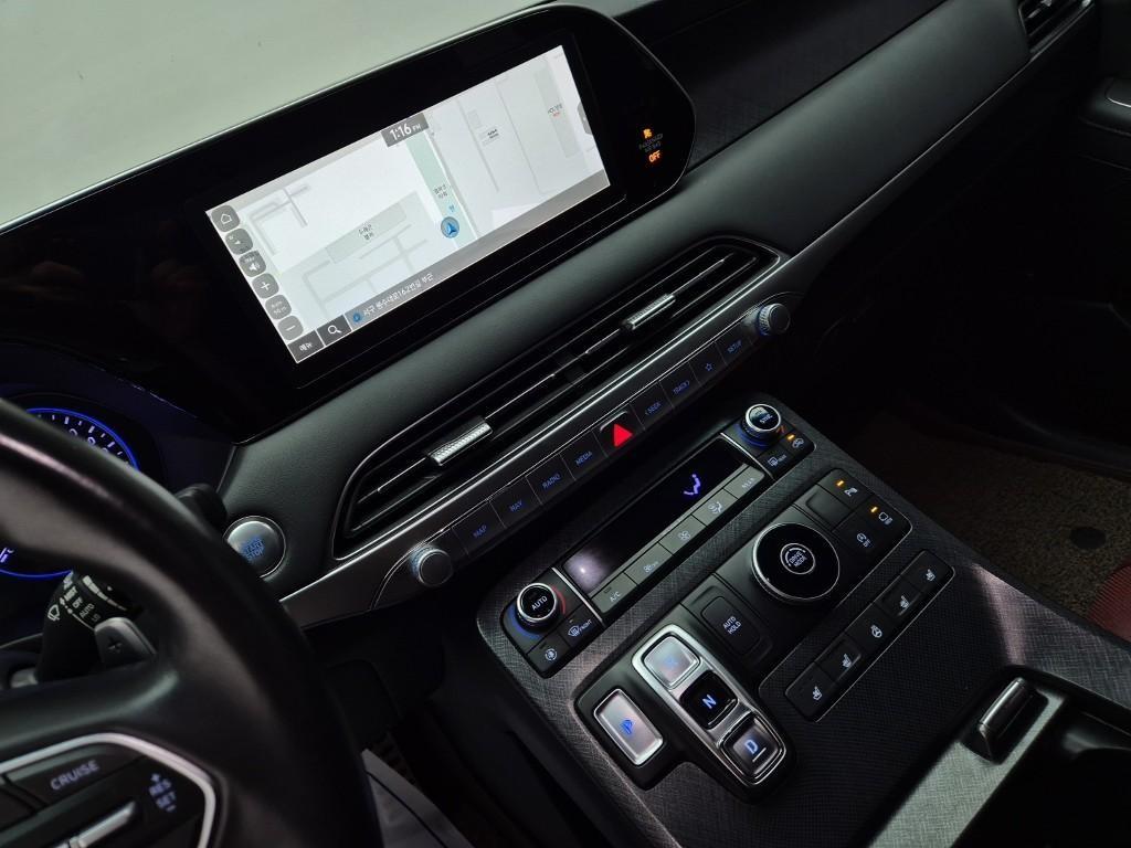 HYUNDAI Palisade - Vista 10