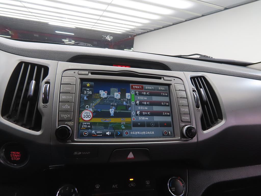 KIA Sportage 2015 Blanco - Importación desde Corea - HF Imports Iquique - Foto 13